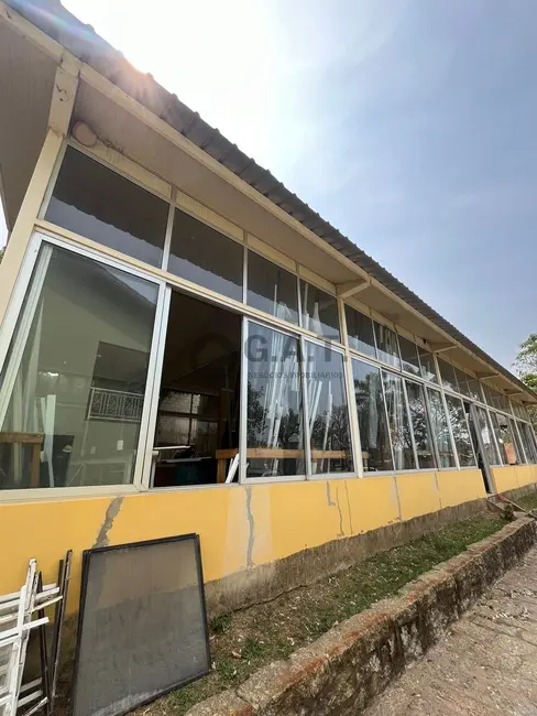 Chácara com 3 quartos à venda, 2200m2 em Caputera, Sorocaba - SP - imagem 9 Foto 9 de Chácara com 3 quartos à venda, 2200m2 em Caputera, Sorocaba - SP