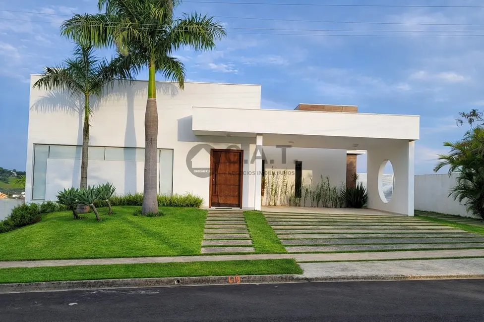 Foto 2 de Casa de Condomínio com 4 quartos à venda, 334m2 em Aracoiaba Da Serra - SP