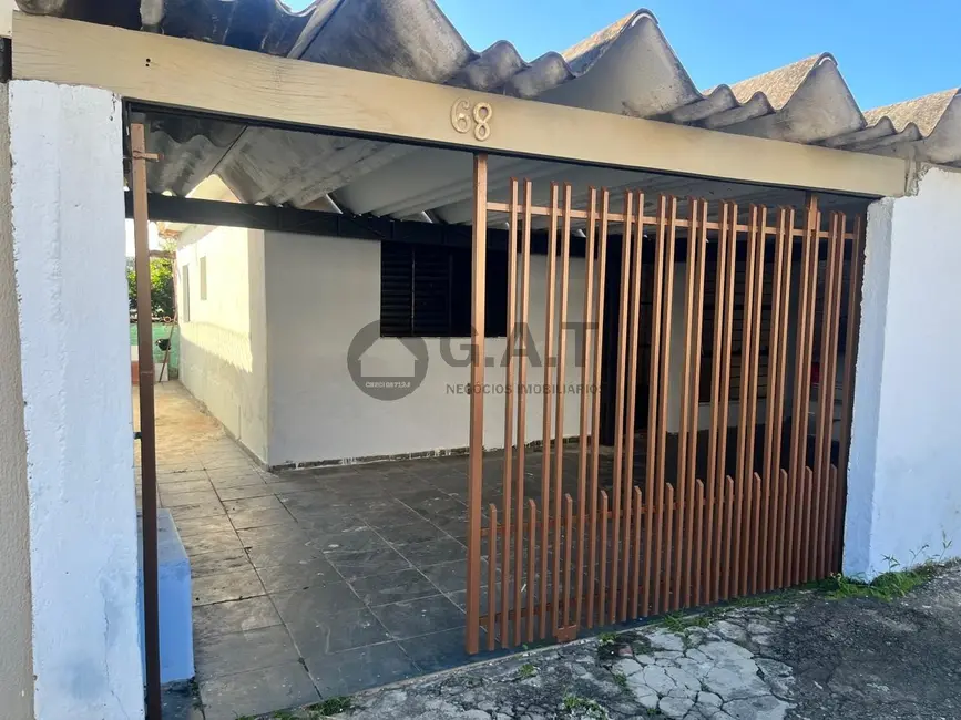 Foto 1 de Casa com 2 quartos para alugar, 70m2 em Jardim São Marcos, Sorocaba - SP