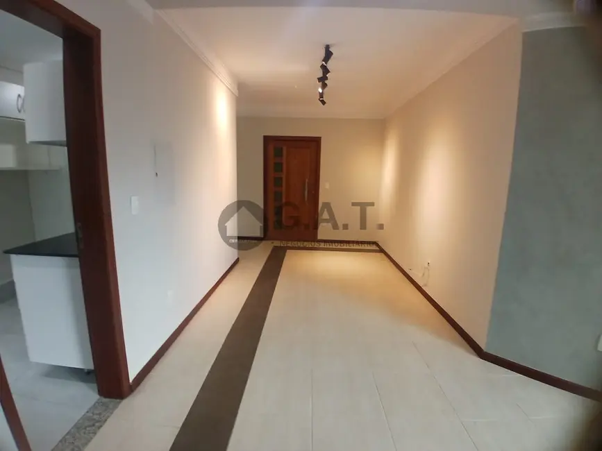 Foto 3 de Apartamento com 2 quartos para alugar, 110m2 em Jardim Paulistano, Sorocaba - SP