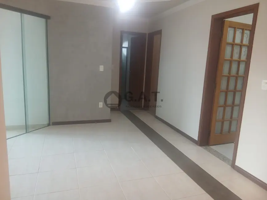 Foto 5 de Apartamento com 2 quartos para alugar, 110m2 em Jardim Paulistano, Sorocaba - SP