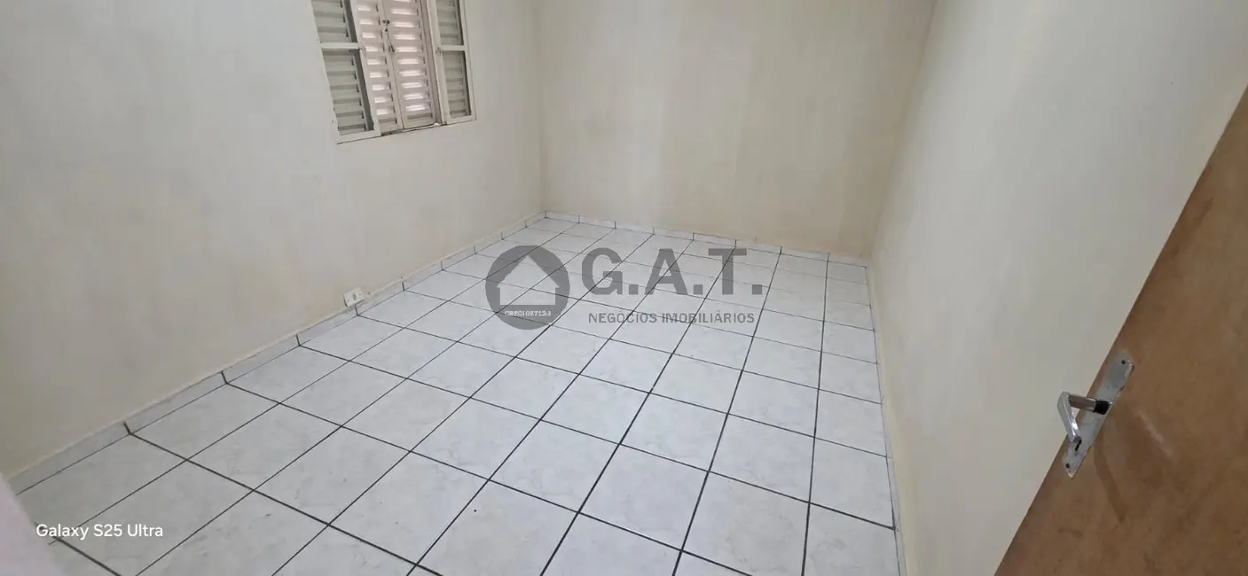 Casa com 2 quartos para alugar, 60m2 em Central Parque Sorocaba, Sorocaba - SP - imagem 9 Foto 9 de Casa com 2 quartos para alugar, 60m2 em Central Parque Sorocaba, Sorocaba - SP