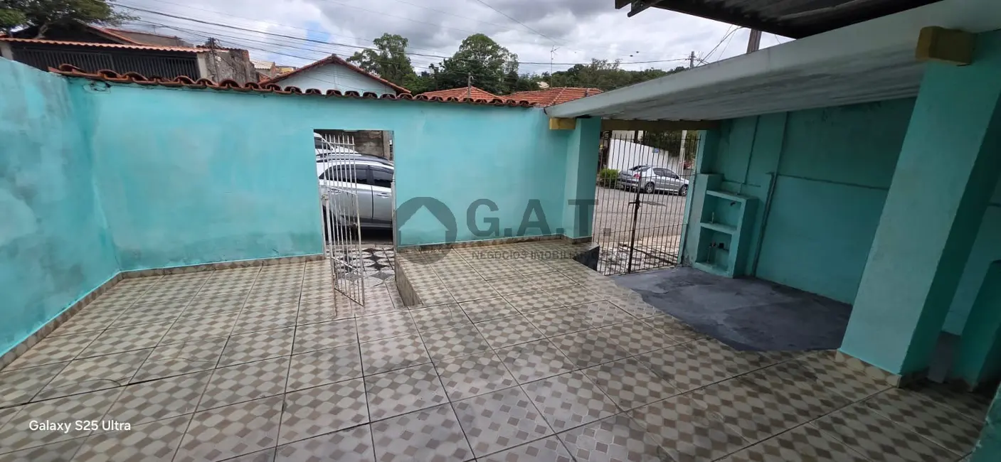 Casa com 2 quartos para alugar, 60m2 em Central Parque Sorocaba, Sorocaba - SP - imagem 2 Foto 2 de Casa com 2 quartos para alugar, 60m2 em Central Parque Sorocaba, Sorocaba - SP