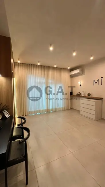 Casa com 4 quartos para alugar, 362m2 em Parque Campolim, Sorocaba - SP - imagem 5 Foto 5 de Casa com 4 quartos para alugar, 362m2 em Parque Campolim, Sorocaba - SP