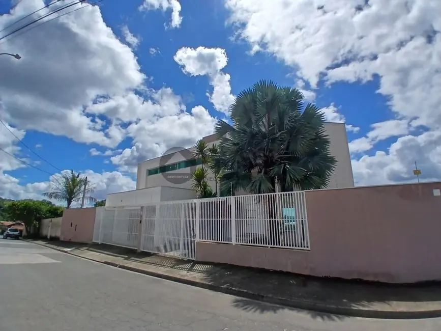 Foto 2 de Casa com 3 quartos para alugar, 241m2 em Brigadeiro Tobias, Sorocaba - SP