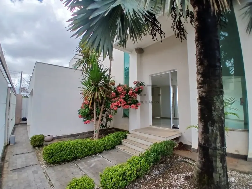 Foto 4 de Casa com 3 quartos para alugar, 241m2 em Brigadeiro Tobias, Sorocaba - SP