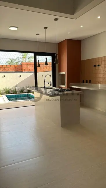 Casa de Condomínio com 2 quartos à venda, 110m2 em Sorocaba - SP - imagem 4 Foto 4 de Casa de Condomínio com 2 quartos à venda, 110m2 em Sorocaba - SP