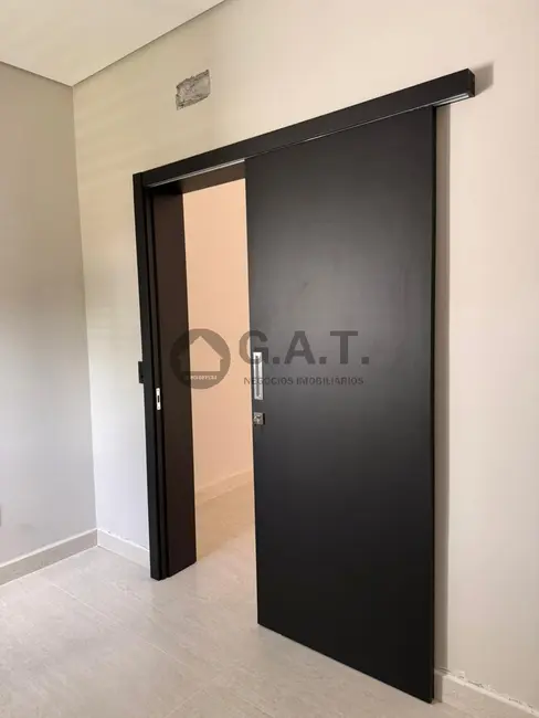 Casa de Condomínio com 2 quartos à venda, 110m2 em Sorocaba - SP - imagem 9 Foto 9 de Casa de Condomínio com 2 quartos à venda, 110m2 em Sorocaba - SP