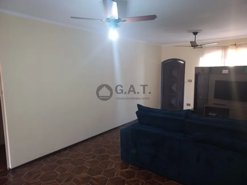 Foto 6 de Sala Comercial com 3 quartos para alugar, 274m2 em Jardim Maria Antônia Prado, Sorocaba - SP