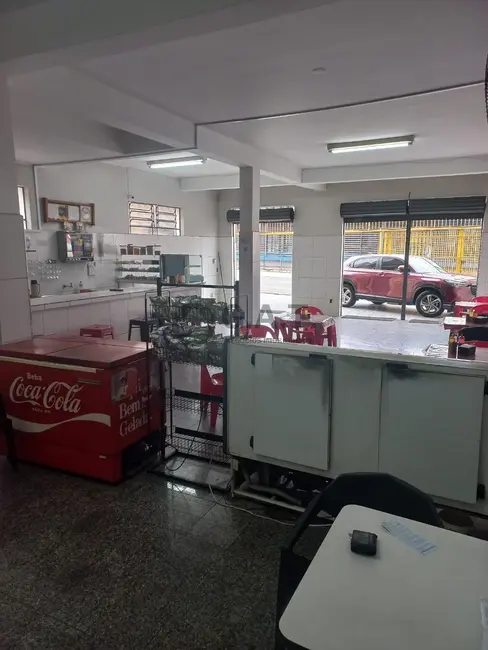 Foto 3 de Sala Comercial com 3 quartos para alugar, 274m2 em Jardim Maria Antônia Prado, Sorocaba - SP