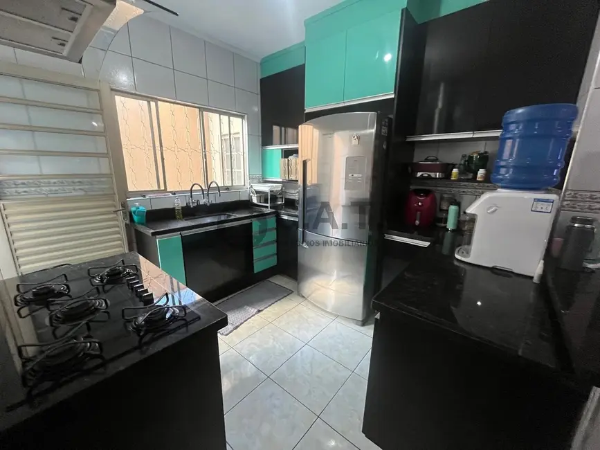 Foto 3 de Casa com 3 quartos à venda, 250m2 em Wanel Ville, Sorocaba - SP