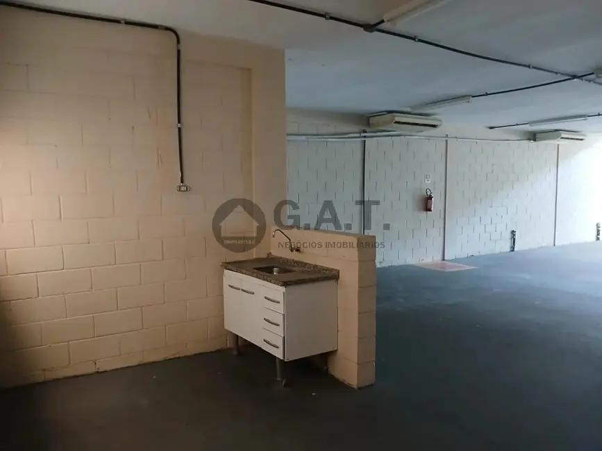 Armazém / Galpão à venda, 305m2 em Jardim Piazza di Roma, Sorocaba - SP - imagem 8 Foto 8 de Armazém / Galpão à venda, 305m2 em Jardim Piazza di Roma, Sorocaba - SP