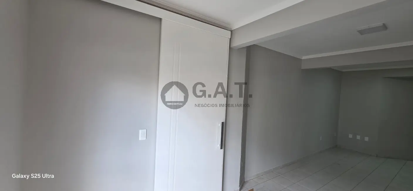 Apartamento com 3 quartos para alugar, 90m2 em Vila Barão, Sorocaba - SP - imagem 5 Foto 5 de Apartamento com 3 quartos para alugar, 90m2 em Vila Barão, Sorocaba - SP