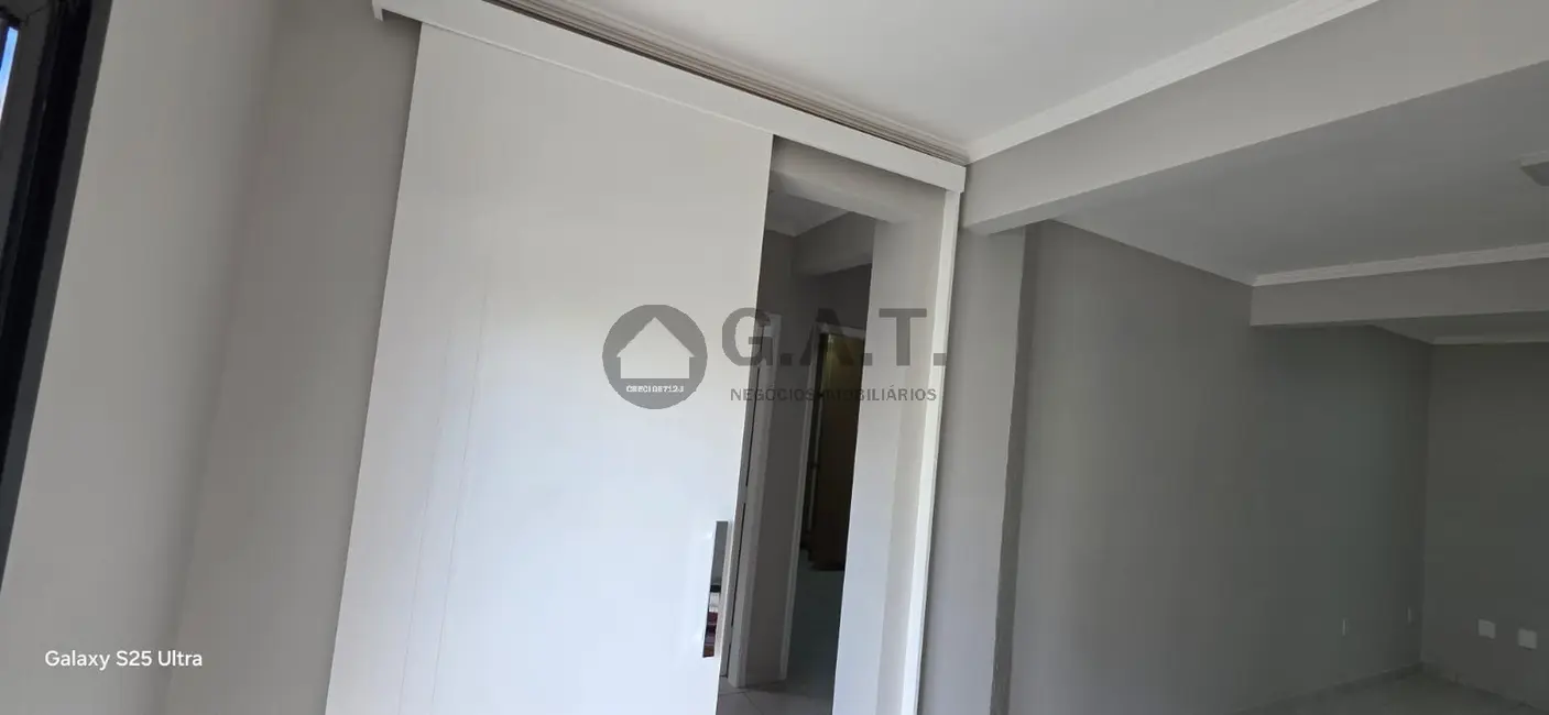 Apartamento com 3 quartos para alugar, 90m2 em Vila Barão, Sorocaba - SP - imagem 7 Foto 7 de Apartamento com 3 quartos para alugar, 90m2 em Vila Barão, Sorocaba - SP