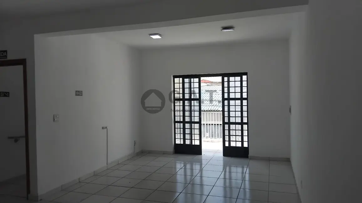 Foto 5 de Kitnet com 1 quarto para alugar, 52m2 em Vila Augusta, Sorocaba - SP