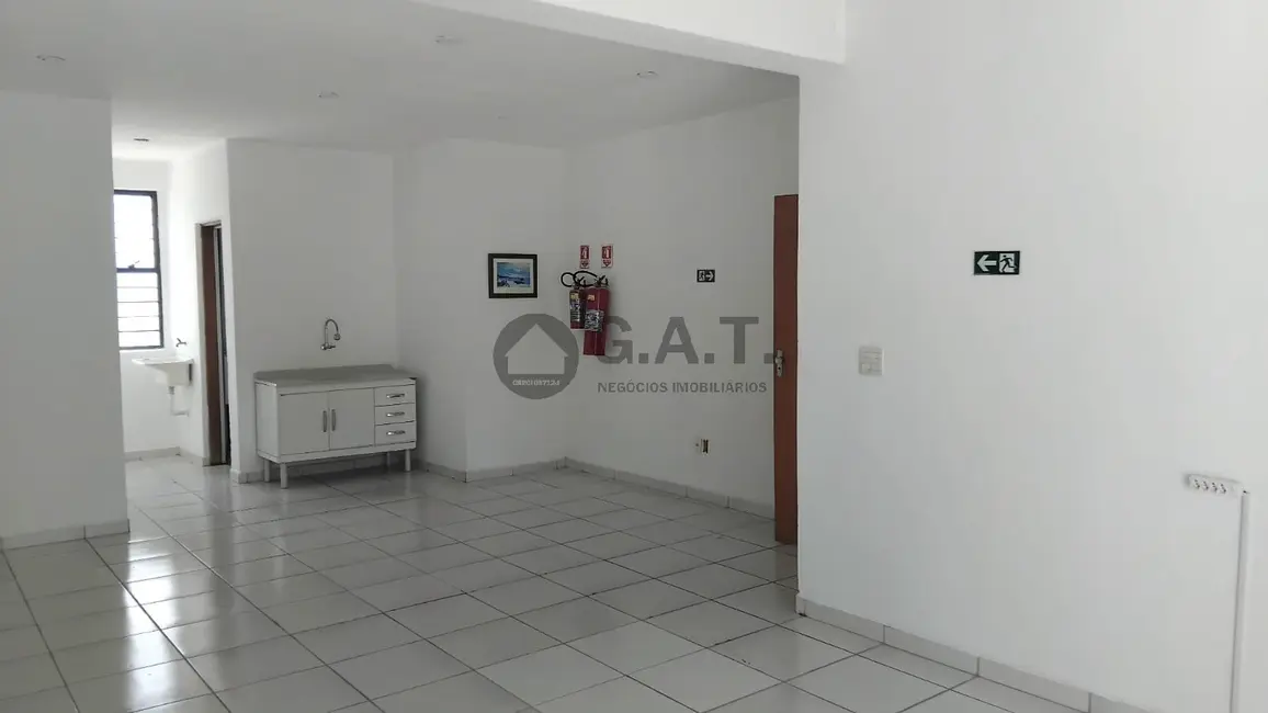 Foto 3 de Kitnet com 1 quarto para alugar, 52m2 em Vila Augusta, Sorocaba - SP