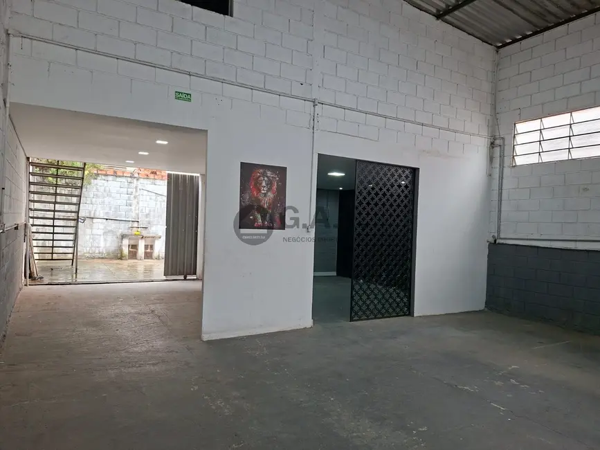 Foto 6 de Armazém / Galpão para alugar, 216m2 em Vila Santo Antônio, Votorantim - SP