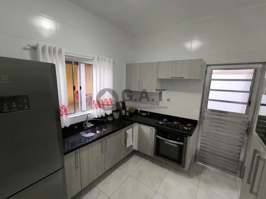Foto 6 de Casa com 3 quartos à venda, 136m2 em Ipero - SP