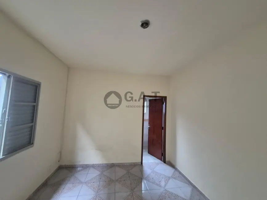 Foto 8 de Casa com 2 quartos à venda, 125m2 em Vila Fiori, Sorocaba - SP