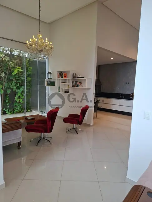 Foto 5 de Casa de Condomínio com 3 quartos à venda, 200m2 em Jardim Residencial Mont Blanc, Sorocaba - SP