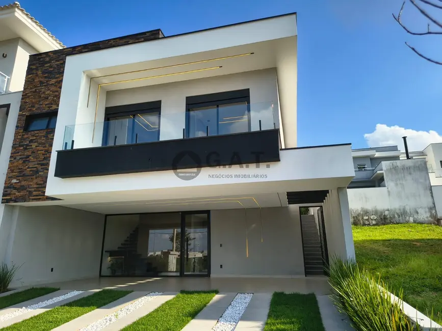 Foto 2 de Casa de Condomínio com 4 quartos à venda, 210m2 em Sorocaba - SP