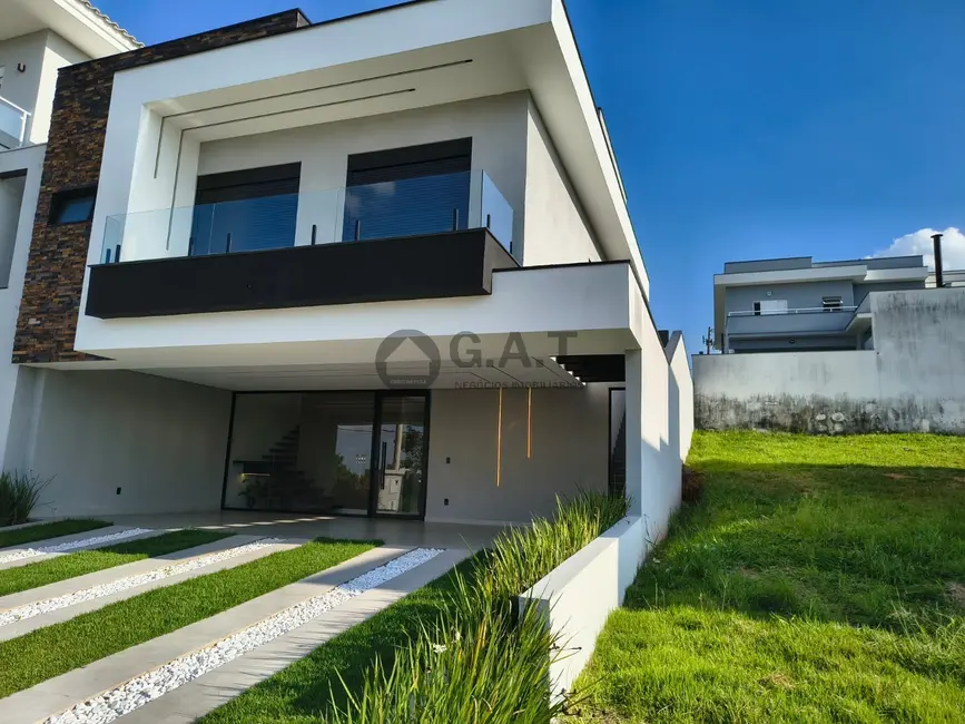 Foto 3 de Casa de Condomínio com 4 quartos à venda, 210m2 em Sorocaba - SP