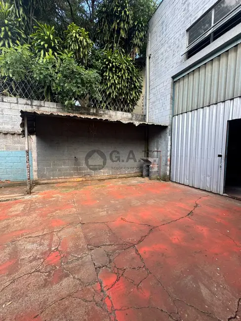 Foto 6 de Armazém / Galpão para alugar, 425m2 em Recreio dos Sorocabanos, Sorocaba - SP