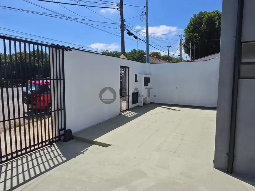 Armazém / Galpão à venda, 145m2 em Jardim Tatiana, Sorocaba - SP - imagem 3 Foto 3 de Armazém / Galpão à venda, 145m2 em Jardim Tatiana, Sorocaba - SP