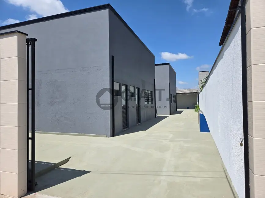 Armazém / Galpão à venda, 145m2 em Jardim Tatiana, Sorocaba - SP - imagem 8 Foto 8 de Armazém / Galpão à venda, 145m2 em Jardim Tatiana, Sorocaba - SP