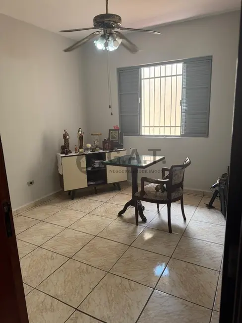 Foto 9 de Casa com 4 quartos à venda, 225m2 em Vila Trujillo, Sorocaba - SP