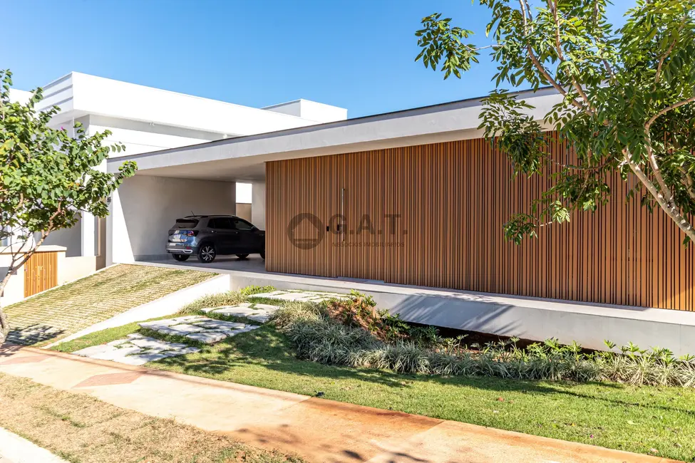 Foto 2 de Casa de Condomínio com 3 quartos à venda, 359m2 em Jardim Residencial Chácara Ondina, Sorocaba - SP