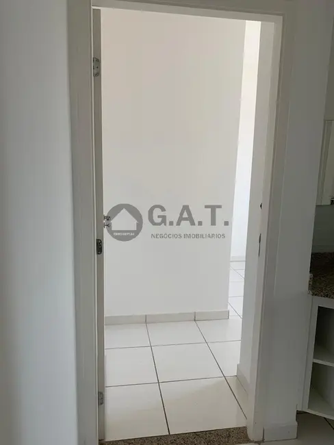 Foto 4 de Apartamento com 2 quartos à venda, 53m2 em Jardim São Carlos, Sorocaba - SP