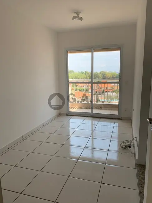 Foto 2 de Apartamento com 2 quartos para alugar, 53m2 em Jardim São Carlos, Sorocaba - SP
