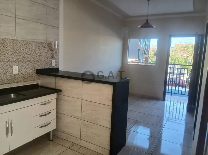 Foto 8 de Kitnet com 1 quarto para alugar, 34m2 em Jardim Americano, Sorocaba - SP