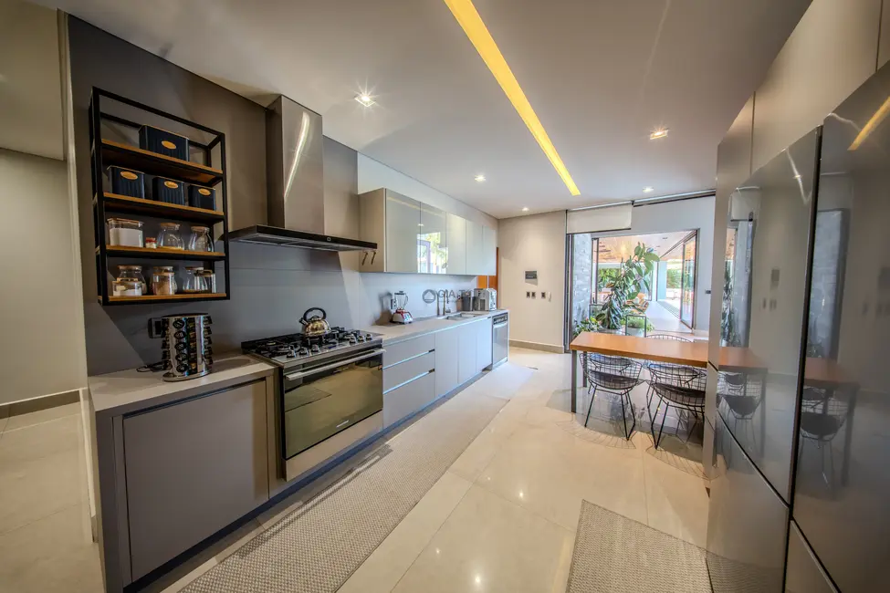 Foto 6 de Casa de Condomínio com 4 quartos à venda, 850m2 em Alphaville Nova Esplanada, Votorantim - SP