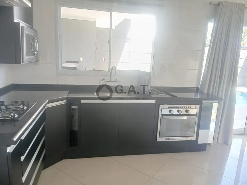Foto 8 de Casa de Condomínio com 4 quartos para alugar, 285m2 em Ibiti Royal Park, Sorocaba - SP
