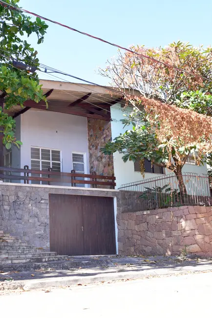 Casa com 2 quartos à venda, 229m2 em Jardim Emília, Sorocaba - SP - imagem 1 Foto 1 de Casa com 2 quartos à venda, 229m2 em Jardim Emília, Sorocaba - SP