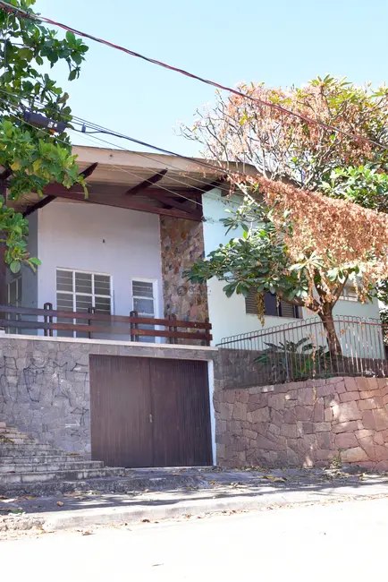 Foto 1 de Casa com 2 quartos para alugar, 229m2 em Jardim Emília, Sorocaba - SP
