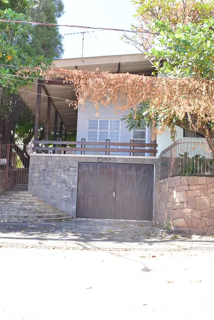 Foto 2 de Casa com 2 quartos para alugar, 229m2 em Jardim Emília, Sorocaba - SP