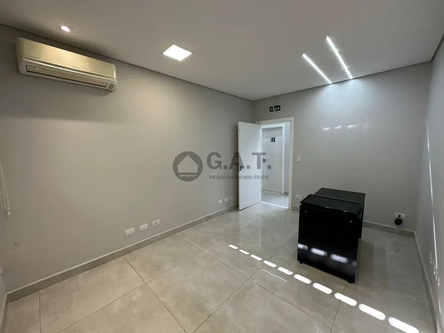 Foto 1 de Sala Comercial para alugar, 18m2 em Jardim Faculdade, Sorocaba - SP