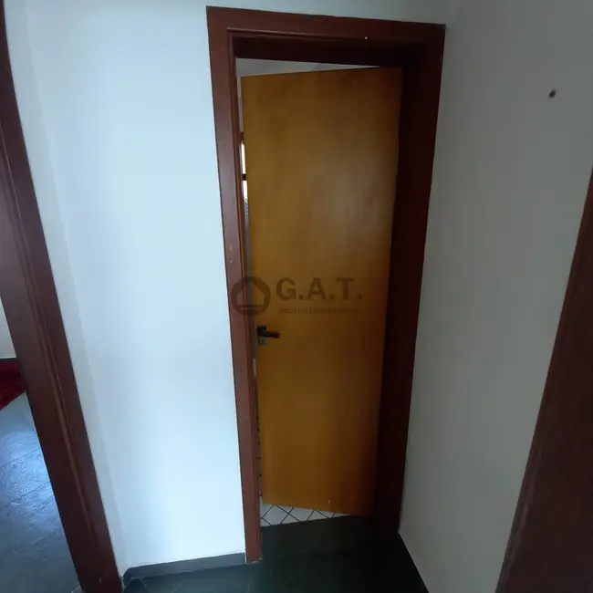 Foto 5 de Casa com 4 quartos à venda, 340m2 em Jardim Simus, Sorocaba - SP