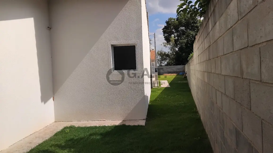 Foto 5 de Casa de Condomínio com 2 quartos para alugar, 65m2 em Sorocaba - SP