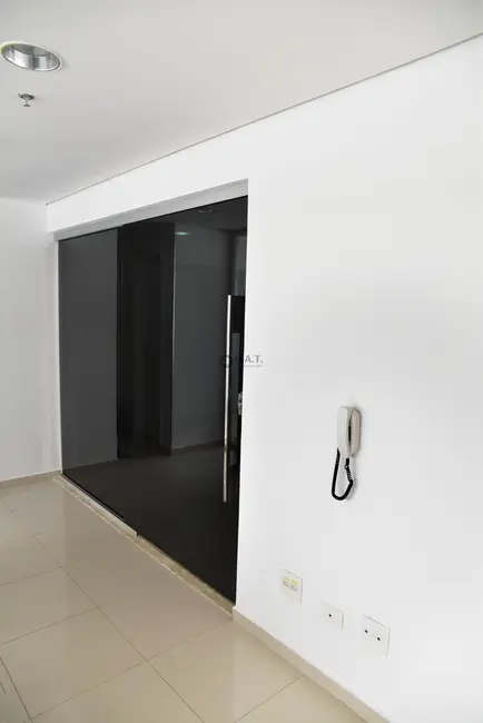 Foto 2 de Sala Comercial para alugar, 76m2 em Parque Campolim, Sorocaba - SP