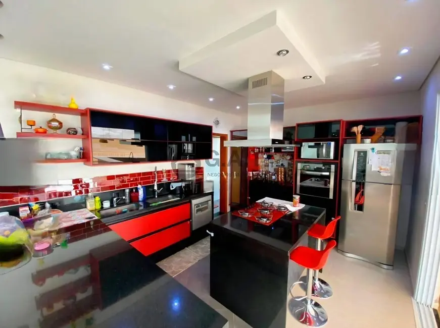 Foto 4 de Casa de Condomínio com 4 quartos à venda, 300m2 em Jardim Solar do Bosque, Sorocaba - SP