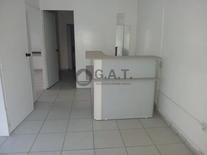 Sala Comercial para alugar, 134m2 em Jardim São Paulo, Sorocaba - SP - imagem 5 Foto 5 de Sala Comercial para alugar, 134m2 em Jardim São Paulo, Sorocaba - SP