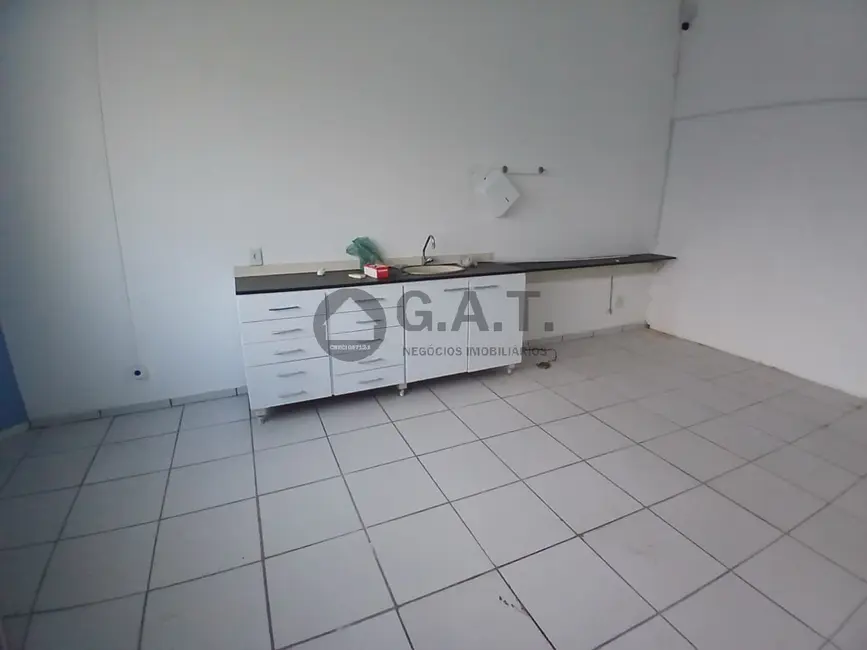 Sala Comercial para alugar, 134m2 em Jardim São Paulo, Sorocaba - SP - imagem 9 Foto 9 de Sala Comercial para alugar, 134m2 em Jardim São Paulo, Sorocaba - SP