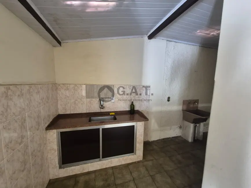 Foto 2 de Casa com 1 quarto para alugar, 70m2 em Vila Santana, Sorocaba - SP