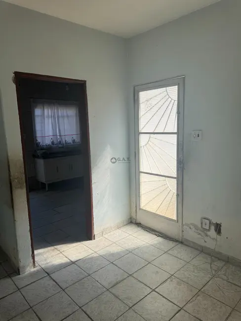 Casa com 2 quartos à venda, 57m2 em Jardim dos Estados, Sorocaba - SP - imagem 7 Foto 7 de Casa com 2 quartos à venda, 57m2 em Jardim dos Estados, Sorocaba - SP
