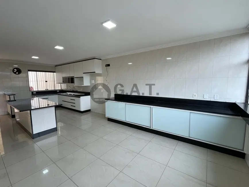 Foto 4 de Casa com 5 quartos à venda, 430m2 em Jardim Santa Rosália, Sorocaba - SP