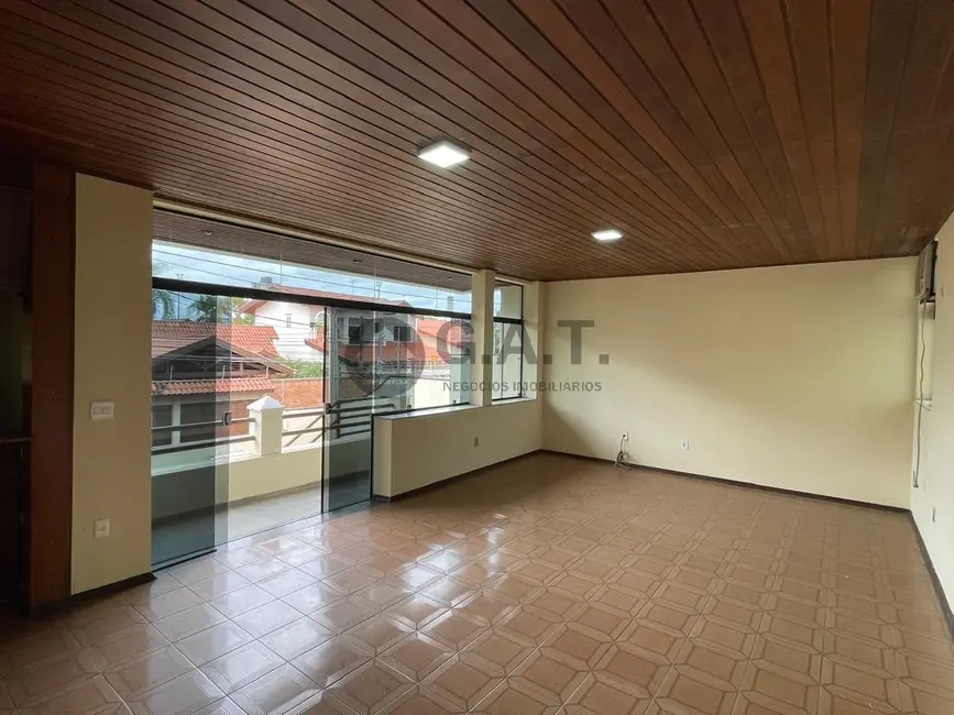 Foto 2 de Casa com 5 quartos para alugar, 430m2 em Jardim Santa Rosália, Sorocaba - SP